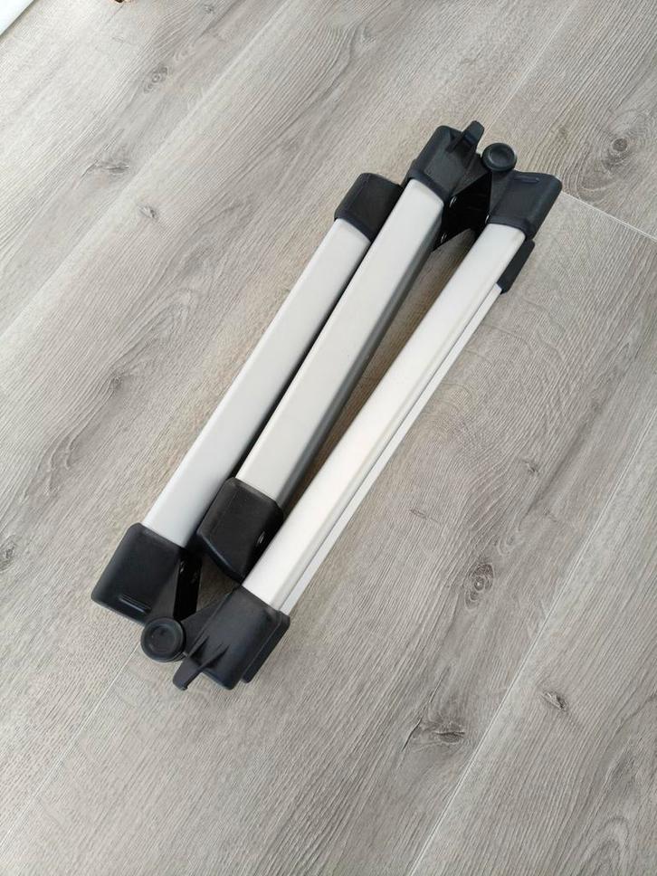 Thule Oprijgoot nieuw, Audio, Tv en Foto, Fotografie | Statieven en Balhoofden, Overige typen, Minder dan 150 cm, Ophalen