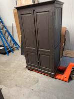 Houten kast. Gratis af te halen, Ophalen, Gebruikt, Minder dan 150 cm, Overige houtsoorten