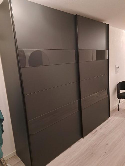 Kast Mierlo donkergrijs, Huis en Inrichting, Kasten | Kledingkasten, Gebruikt, 25 tot 50 cm, Ophalen