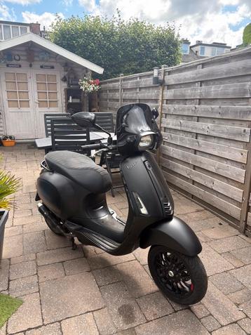 Vespa sprint 80cc 2v beschikbaar voor biedingen