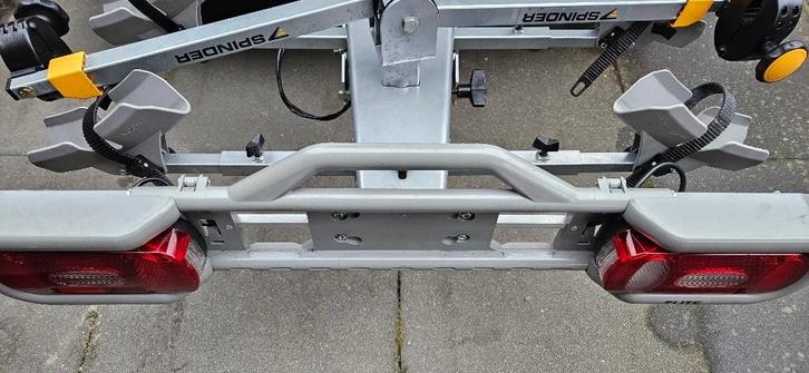 Fietsendrager Spinder Elite draagvermogen 70 kg!, Auto diversen, Fietsendragers, Gebruikt, Trekhaakdrager, 2 fietsen, Brede banden