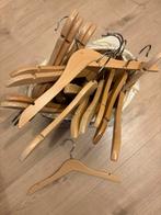 IKEA kinderkleerhangers - Houten hangers, Ophalen, Zo goed als nieuw