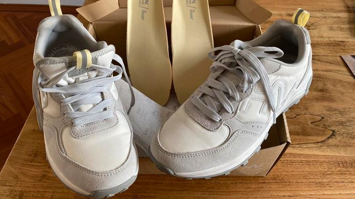 Human nature wandelschoenen, maat 41, Kleding | Dames, Schoenen, Zo goed als nieuw, Wandelschoenen, Wit, Ophalen of Verzenden