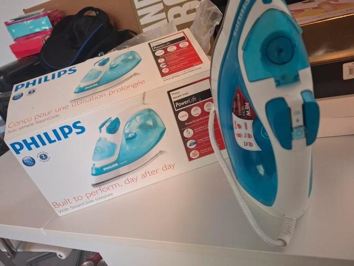 Philips Strijkijzer - SteamGlide Soleplate, Witgoed en Apparatuur, Strijkijzers en Strijkplanken, Zo goed als nieuw, Strijkijzer met snoer