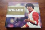boek - Willem - de voetballer / Willem van Hanegem 70 jaar, Ophalen of Verzenden, Zo goed als nieuw, Balsport
