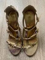 Spot On gouden feest pumps mt 39, Kleding | Dames, Schoenen, Pumps, Overige kleuren, Ophalen of Verzenden, Zo goed als nieuw