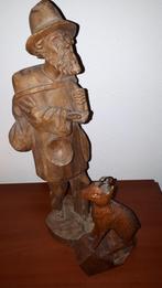 Beeld van hout 40 cm , black forest, Antiek en Kunst, Kunst | Beelden en Houtsnijwerken, Ophalen of Verzenden