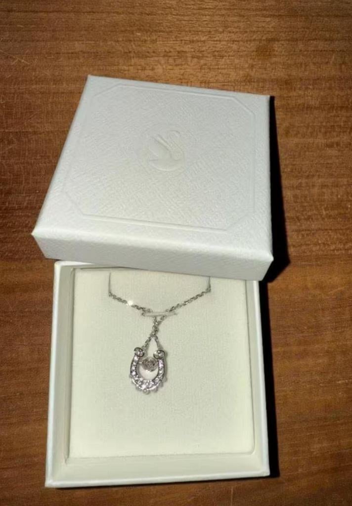 Swarovski ketting, Ophalen of Verzenden, Nieuw, Zilver, Overige merken