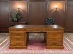 Klassiek Engels bureau (partnerdesk) #540, Ophalen of Verzenden, Zo goed als nieuw, Bureau