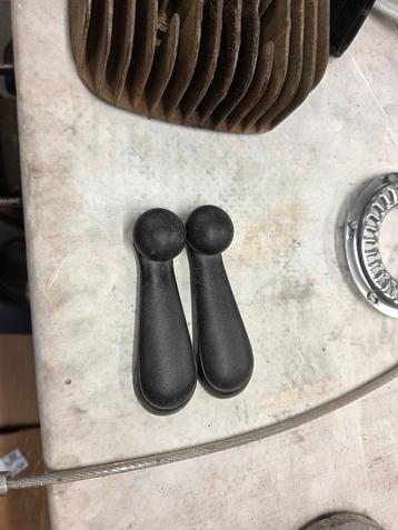 Porsche raamslingers beschikbaar voor biedingen