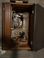 Singer elektrische naaimachine in houten kast, Ophalen