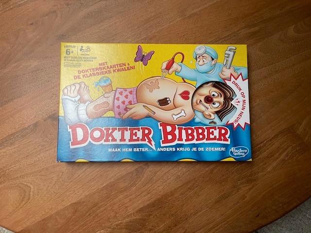Heel veel leuke spellen!! Dokter bibber in zeer goede staat, Hobby en Vrije tijd, Gezelschapsspellen | Bordspellen, Zo goed als nieuw