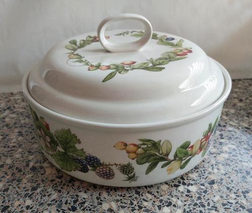 1 dekschaal schaal met deksel Marjolein Bastin J&G Meakin, Huis en Inrichting, Keuken | Servies, Gebruikt, Schaal of Schalen, Wedgwood