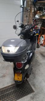 Baotian BT22 brommer scooter - loopt, Ophalen, Gebruikt, Overige merken