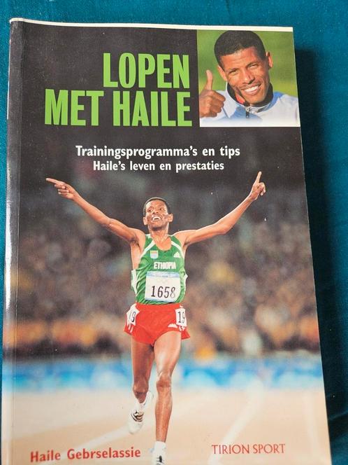 H. Gebrselassie - Lopen met Haile, Boeken, Sportboeken, Zo goed als nieuw, Lopen en Fietsen, Ophalen of Verzenden