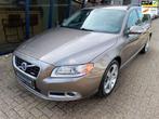 Volvo V70 1.6 T4 R-Design 180PK & 94.000KM!, Voorwielaandrijving, 1596 cc, 15 km/l, Gebruikt