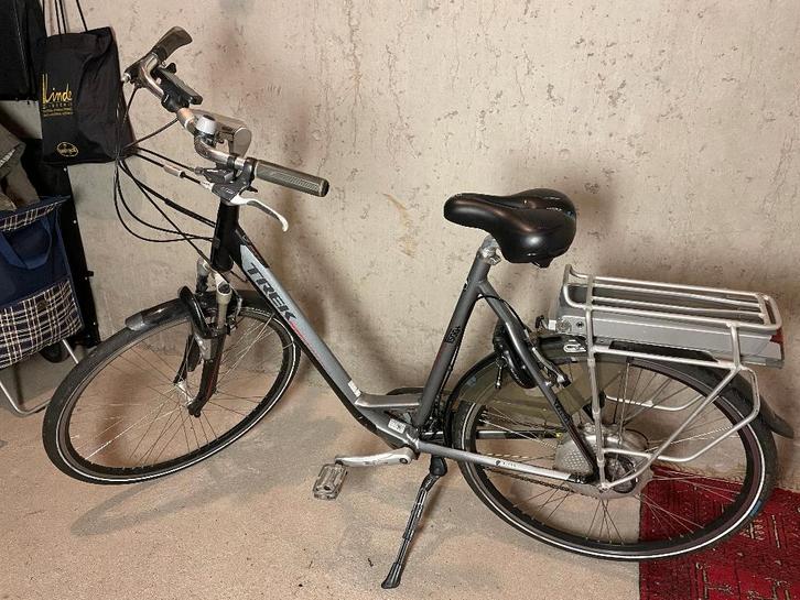 Fiets, dames, Trek., Fietsen en Brommers, Fietsen | Dames | Sportfietsen en Toerfietsen, Gebruikt, Overige merken, Meer dan 20 versnellingen