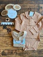 Baby girl 2x Kruidvat Wibra rompers met kraagje bruin 86/92, Ophalen of Verzenden, Nieuw, Meisje, Nacht- of Onderkleding