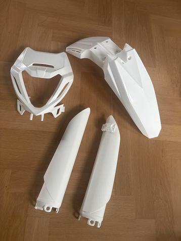 Beta rr Stuurkappen Set - Nieuw beschikbaar voor biedingen