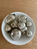 Decoratieve metalen kerstballen, Ophalen of Verzenden, Zo goed als nieuw