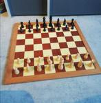 Houten Homas dam /schaakbord met houten stukken, Ophalen of Verzenden, Minder dan 500 stukjes, Zo goed als nieuw, Schaken