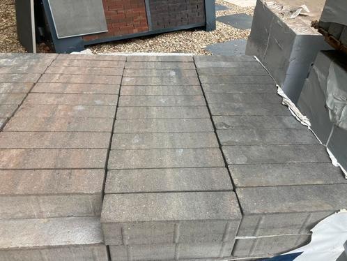 dikformaat klinker Patio Dikformaat XL Tricolore UITVERKOOP, Tuin en Terras, Tegels en Klinkers, Nieuw, Klinkers, Beton, 10 m² of meer