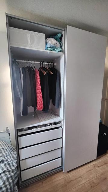 Ikea Pax kast met schuifdeuren - in topstaat!! beschikbaar voor biedingen