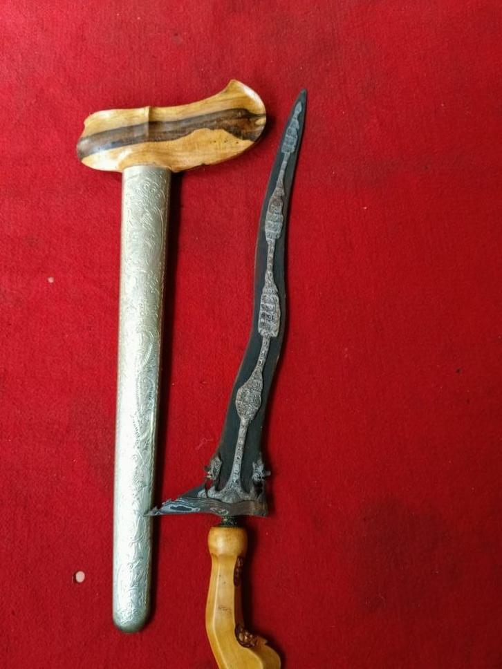 Antieke Keris Naga Temanten Pamor Punakawan Timoho SUZ83, Antiek en Kunst, Kunst | Niet-Westerse kunst, Verzenden