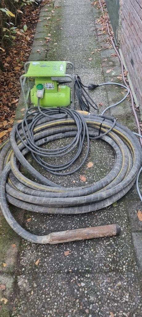 Lievers Holland betontrilnaald, Doe-het-zelf en Verbouw, Betonmolens, Gebruikt, Ophalen