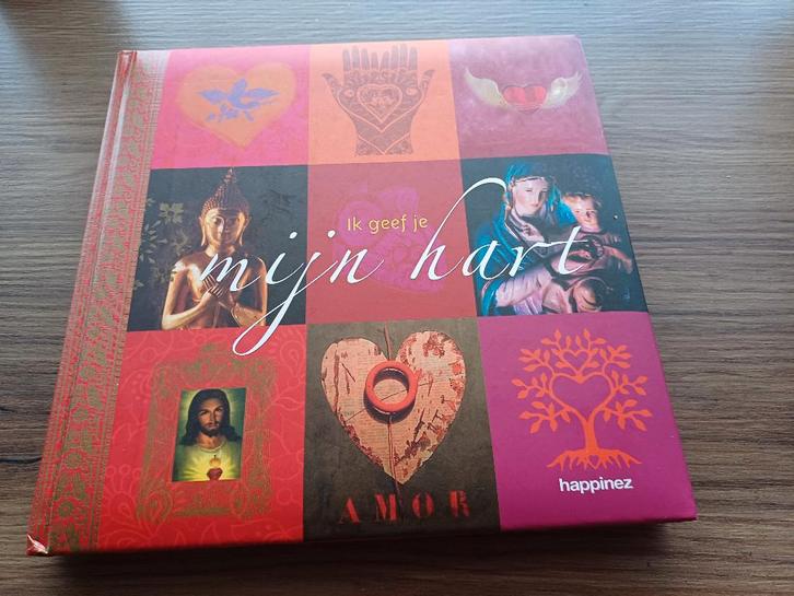 Nieuwstaat Ik geef je mijn hart/Happinez, Boeken, Gedichten en Poëzie, Zo goed als nieuw, Ophalen of Verzenden