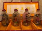 doosje met 4 Chinese snufbottles, Antiek en Kunst, Ophalen of Verzenden