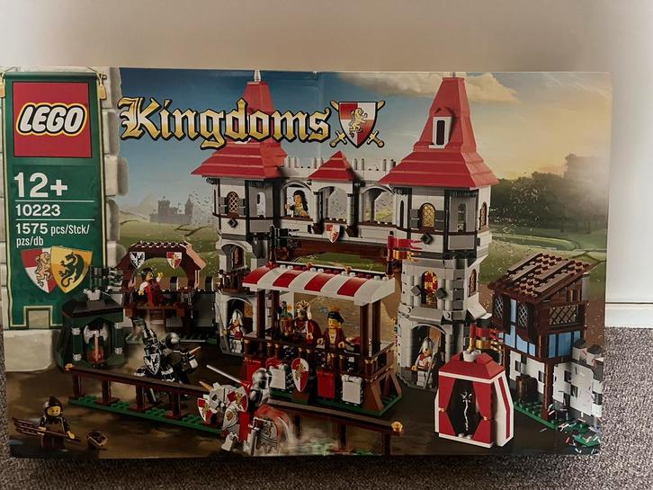 Nieuw in doos: lego 10223 Kingdoms Joust, Kinderen en Baby's, Speelgoed | Duplo en Lego, Nieuw, Lego, Complete set, Ophalen of Verzenden