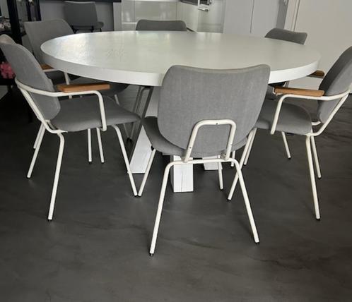 Ronde eettafel, wit, 150cm plus 6 Bodilson stoelen, Huis en Inrichting, Complete eetkamers, Zo goed als nieuw, 4 tot 6 stoelen