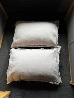 Sierkussens van House in style, Huis en Inrichting, Ophalen of Verzenden, Zo goed als nieuw