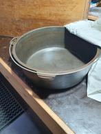 Dutch oven / 36 cm / 12 L./ outdoorcooking, Caravans en Kamperen, Kampeeraccessoires, Ophalen, Zo goed als nieuw