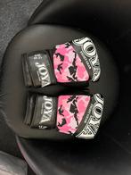 Bokshandschoenen en scheenbeschermers, Ophalen, Zo goed als nieuw, Bokshandschoenen