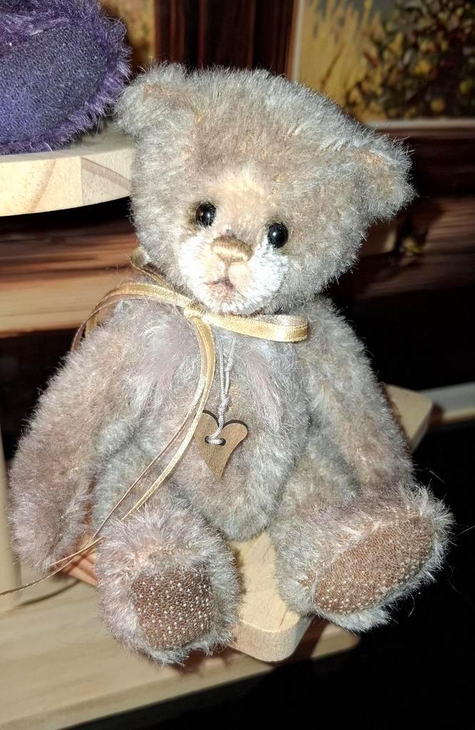 Charlie Bears Minimo Heartstrings, Verzamelen, Beren en Cherished Teddies, Nieuw, Stoffen beer, Overige merken, Verzenden