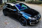 Volkswagen Golf GTE 1.4 TSI DSG PANO SFEER NAP CAMERA NLAUTO, Auto's, Volkswagen, 4 cilinders, Zwart, 1395 cc, 1499 kg