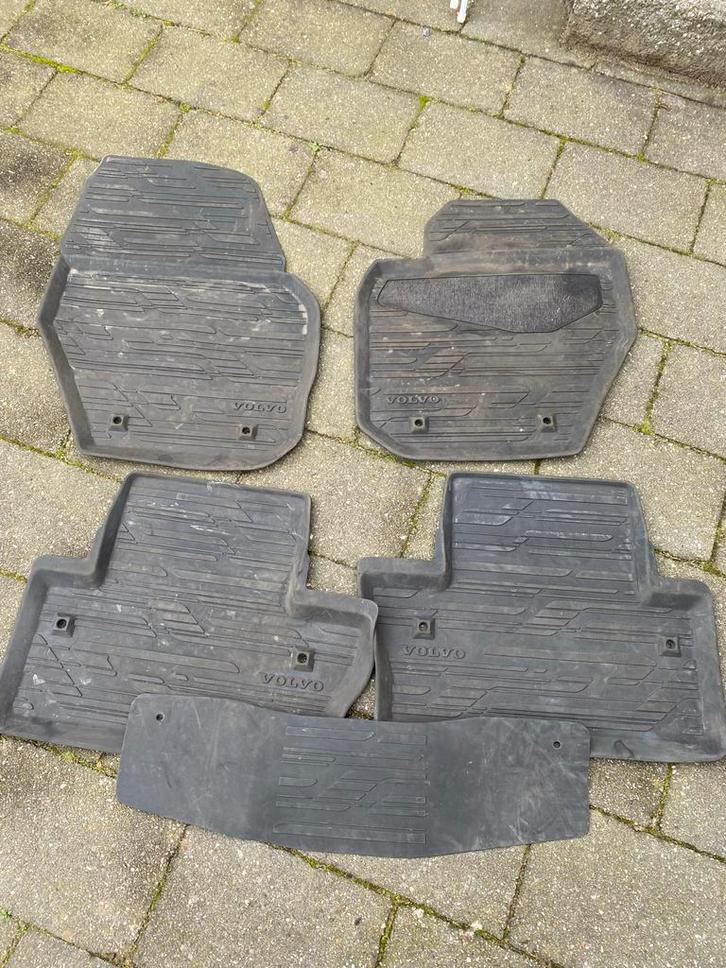 Volvo V60 Rubberen Matten Set, Auto diversen, Automatten, Gebruikt, Ophalen of Verzenden