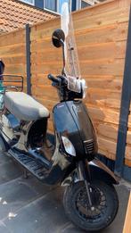 AGM VX50 SCOOTER! €650,00, Fietsen en Brommers, Gebruikt, Maximaal 45 km/u, Ophalen of Verzenden, Benzine