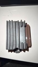 Spanningsregelaar Runner 125cc / 180cc, Ophalen of Verzenden, Nieuw