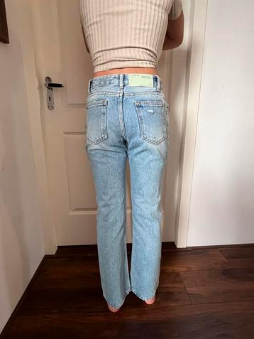Off-white spijkerbroek mt 26 zgan beschikbaar voor biedingen