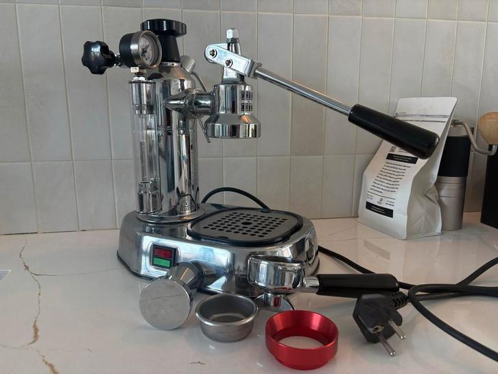 La Pavoni Europiccola - helemaal opgeknapt, Witgoed en Apparatuur, Koffiezetapparaten, Gebruikt, Gemalen koffie, Espresso apparaat