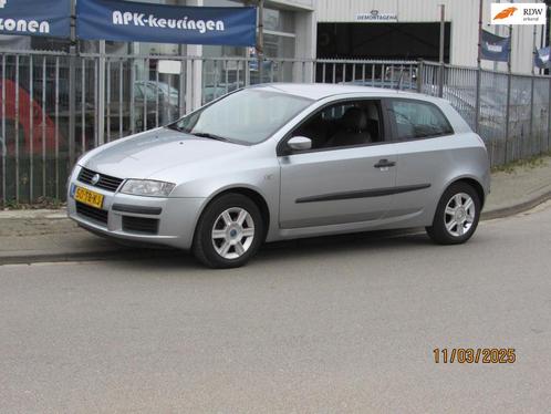 Fiat Stilo 1.4-16V Young, Auto's, Fiat, Particulier, Te koop, Stilo, ABS, Airbags, Airconditioning, Boordcomputer, Centrale vergrendeling