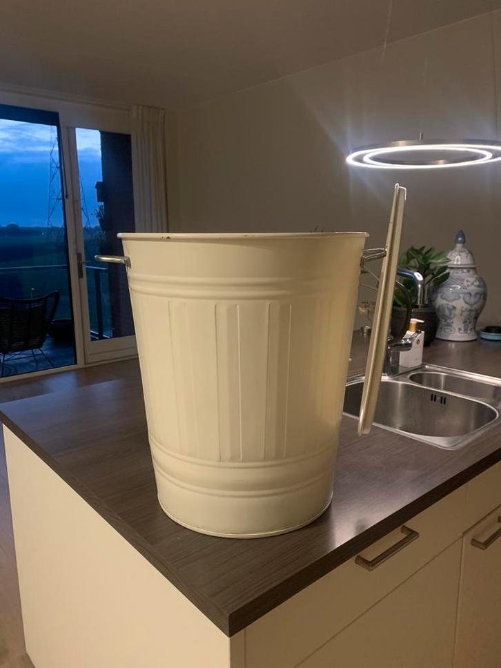 KNODD / Ikea Wasmand/Vuilnisbak 40 l - Gebroken Wit, Huis en Inrichting, Woonaccessoires | Prullenbakken, Gebruikt, Metaal, 50 tot 75 cm