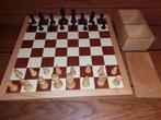Homas tempo bord schaken schaakstukken vintage staunton, Hobby en Vrije tijd, Gezelschapsspellen | Bordspellen, Ophalen of Verzenden