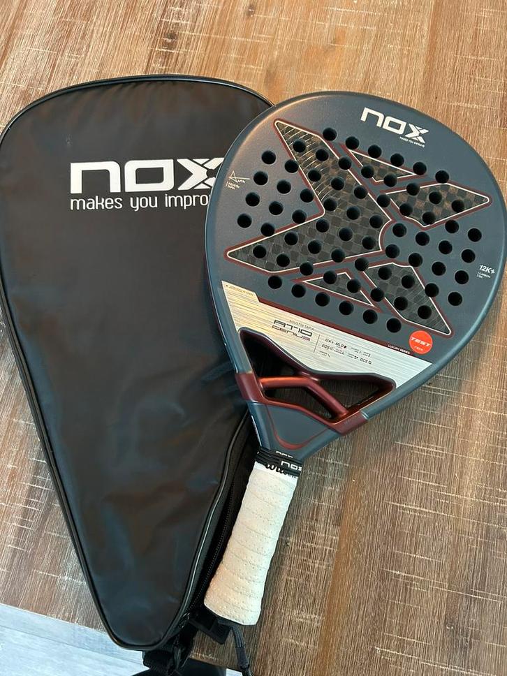 Nox at10 12k carbon, Sport en Fitness, Padel, Zo goed als nieuw, Ophalen of Verzenden