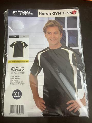 Sportshort & Sportshirt NIEUW beschikbaar voor biedingen