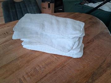 18 boosters voor wasbare luiers beschikbaar voor biedingen