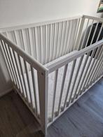 Wit sundvik ledikantje baby en peuterbed, Kinderen en Baby's, Babywiegjes en Ledikanten, Ophalen